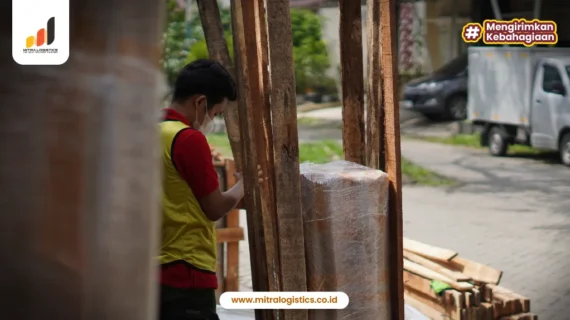 7 Jenis Barang yang Harus Dipacking Kayu agar Aman Saat Dikirim