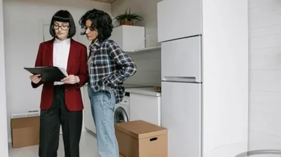 Cara Mudah Memindahkan Kulkas saat Pindah Rumah