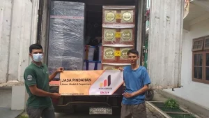 5 Kelebihan dan Kekurangan Menggunakan Jasa Pindahan