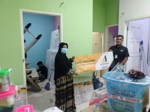 5 Kelebihan dan Kekurangan Menggunakan Jasa Pindahan