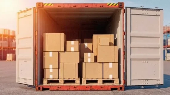 Dry Container: Definisi, Cara Kerja, dan Plus-Minusnya