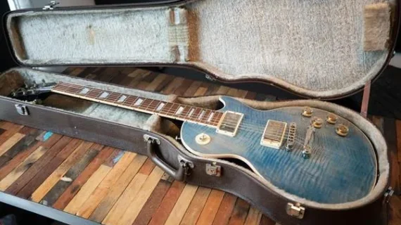 5 Cara Aman Packing Gitar untuk Pengiriman Luar Kota