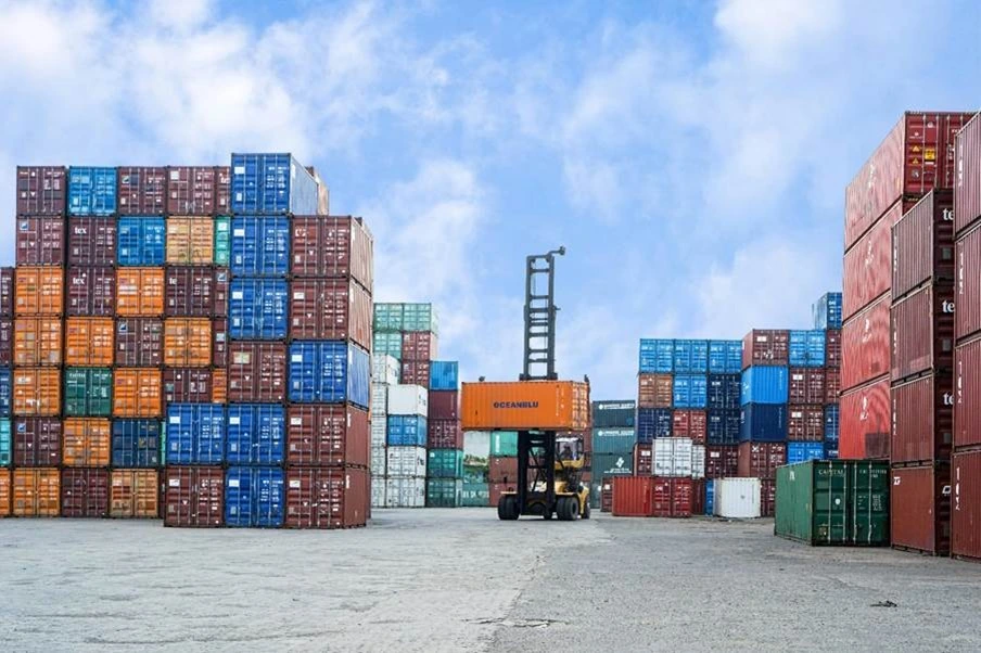 Layanan port-to-port menjadi salah satu pilihan yang paling umum digunakan.