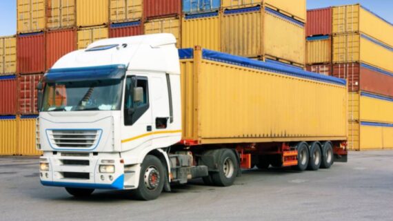 5 Tantangan Pengiriman Jalur Darat untuk Operasional Bisnis