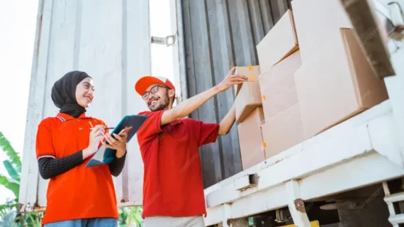 Strategi Efisiensi Biaya Logistik untuk Lebaran 2026