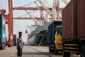 Pengiriman Cargo Jakarta ke Kalimantan: Panduan Lengkap untuk Bisnis