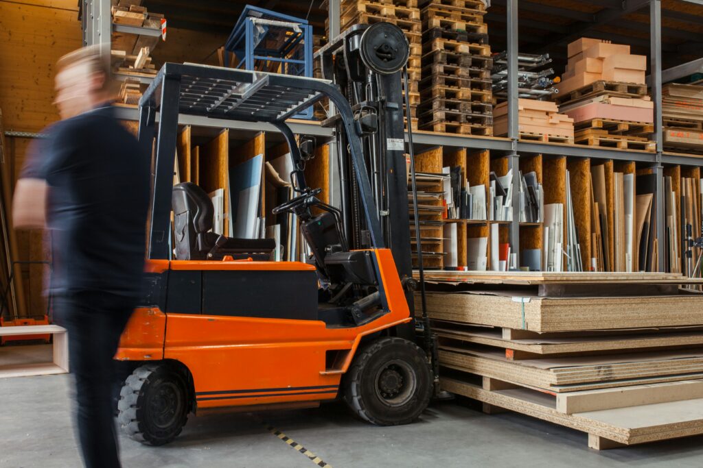 Negosiasi Tarif Kontrak Logistik