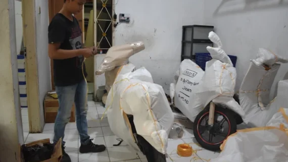 cek kargo pengiriman