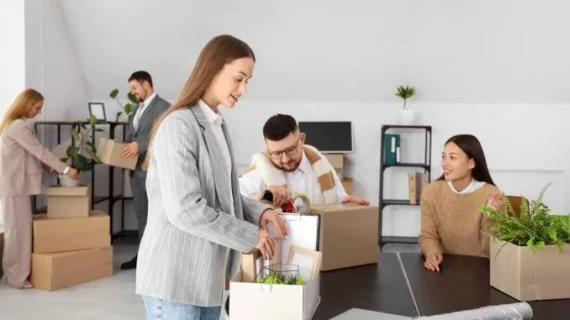 Relokasi Massal vs Individual: Strategi Logistik untuk Ekspansi Kantor Cabang