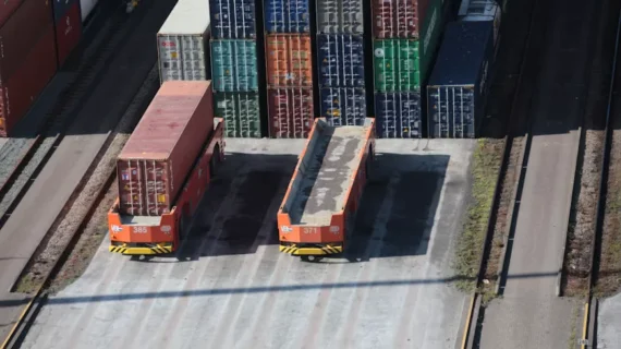 Apa itu Heavy Lift Cargo dan Kapan Pengiriman Barang Butuh Kategori ini?