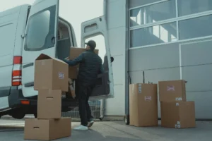 Memahami 2PL, 3PL, dan 4PL: Level Outsourcing Logistik dan Cara Menentukan yang Tepat untuk Bisnis Anda