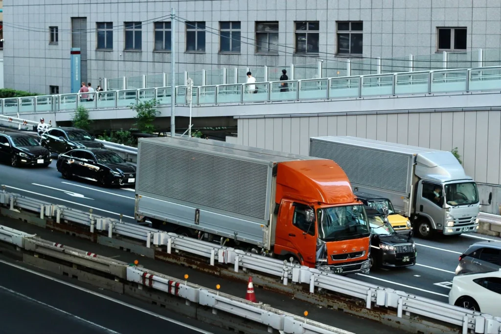 Towing vs Car Carrier vs Kontainer