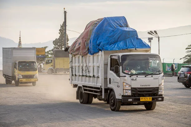 Tarif Cargo Jelang Nataru
