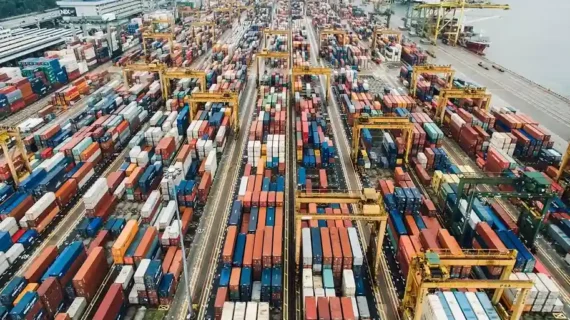 Incoterms untuk Ekspor dan Impor: Panduan Lanjutan di Luar Kontrak Domestik